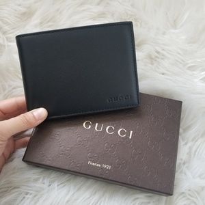Brand new with tags, Gucci leather folding wallet